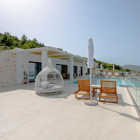 Sienna Private Luxury Marathias (Zakynthos)